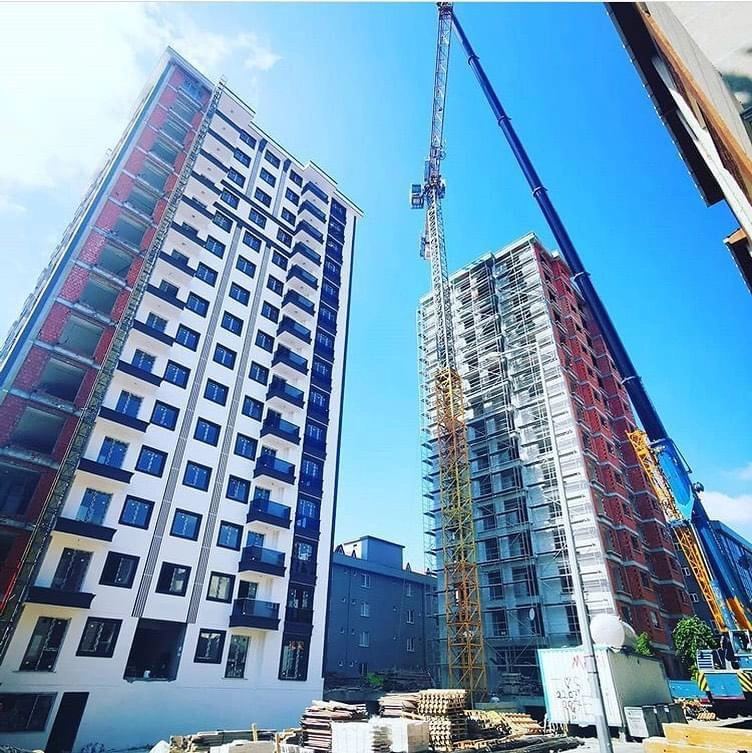 Güneşli meydan sönmez yaşam 