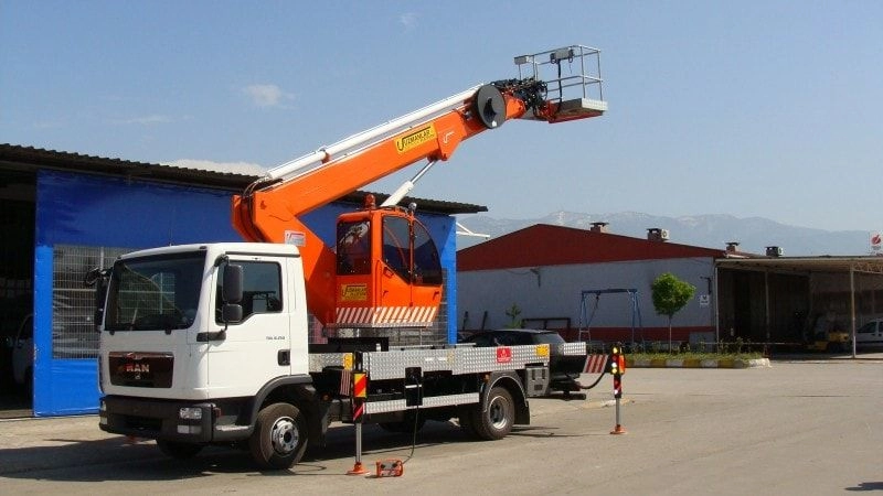 Bayrampaşa Vinç Kiralama