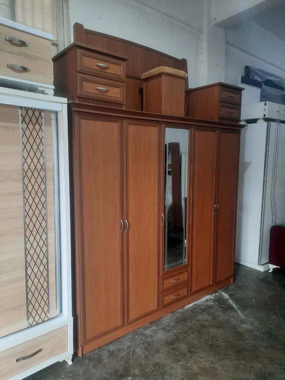 Elmahmut Mobilya 