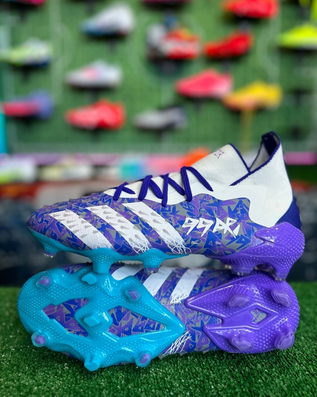 Adidas 