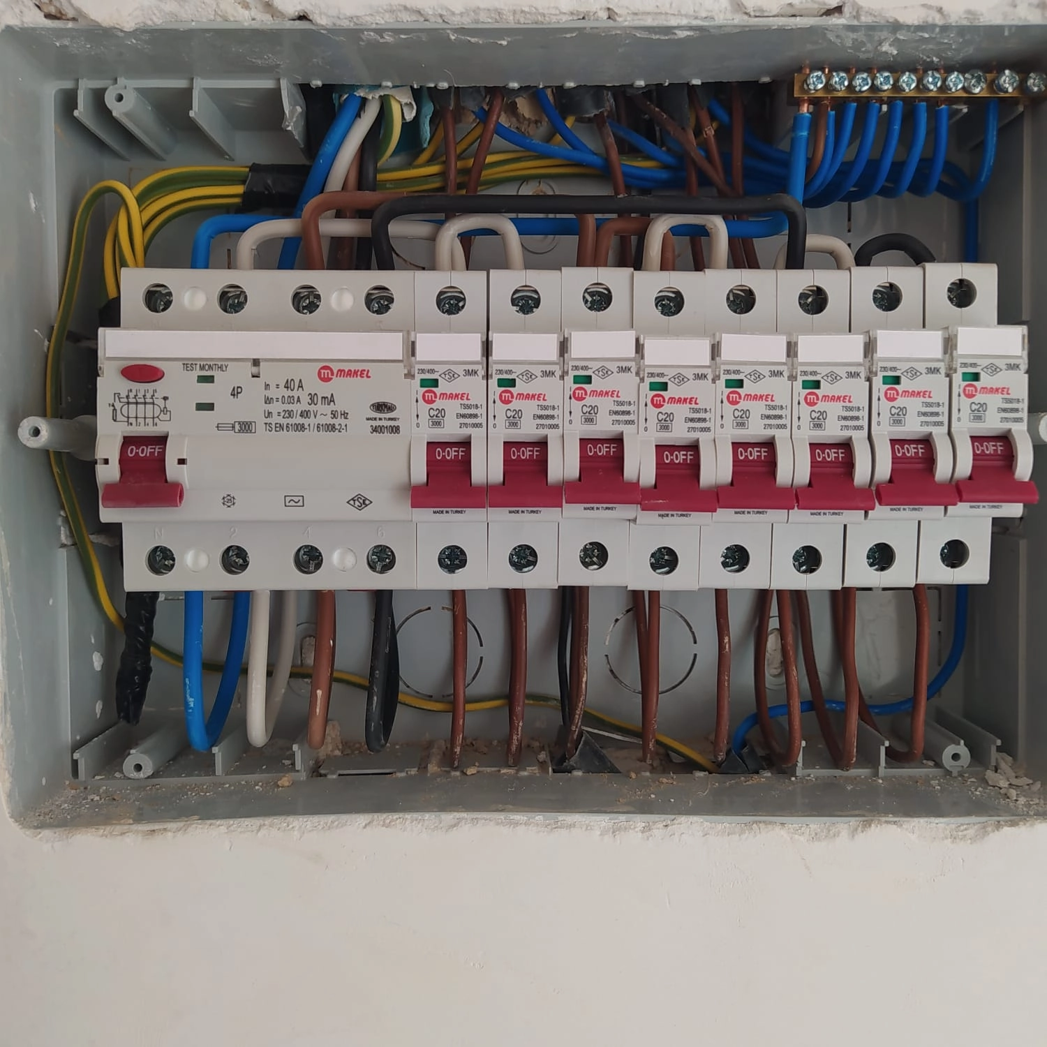 Adana Elektirik Malzemesi 