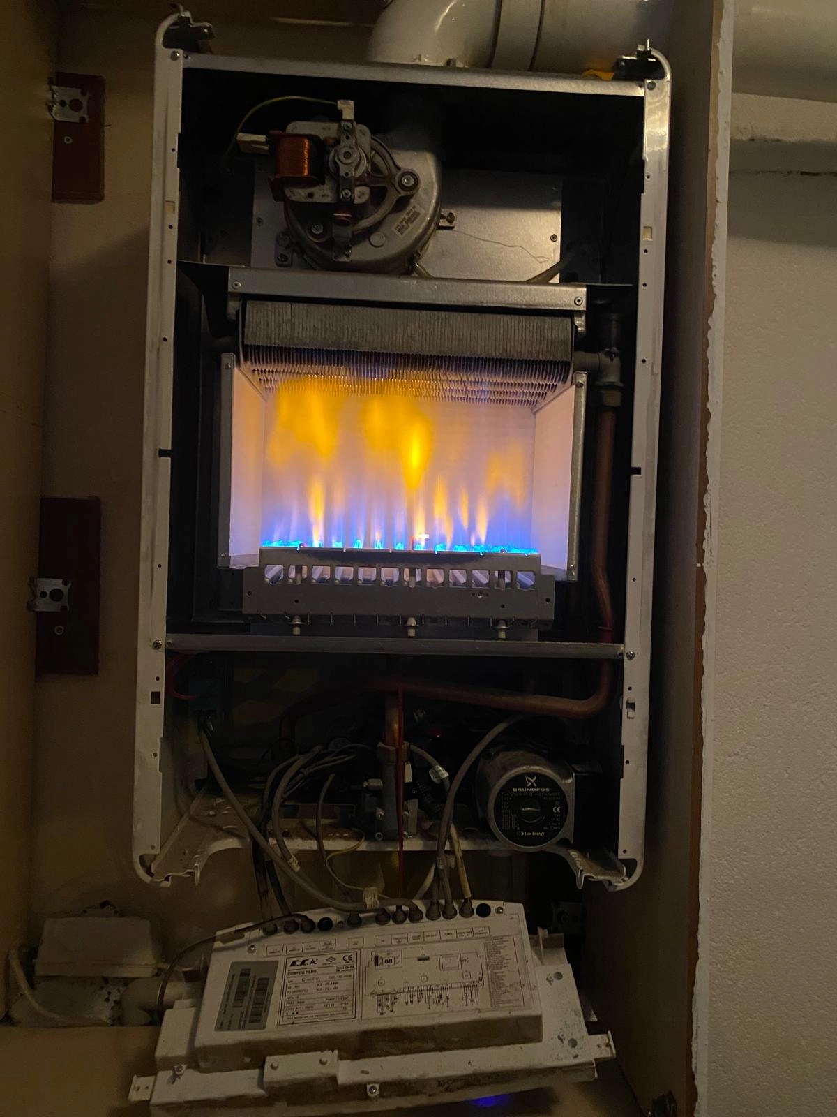 ERGANİ KOMBİ KLİMA TAMİR BAKIMI 