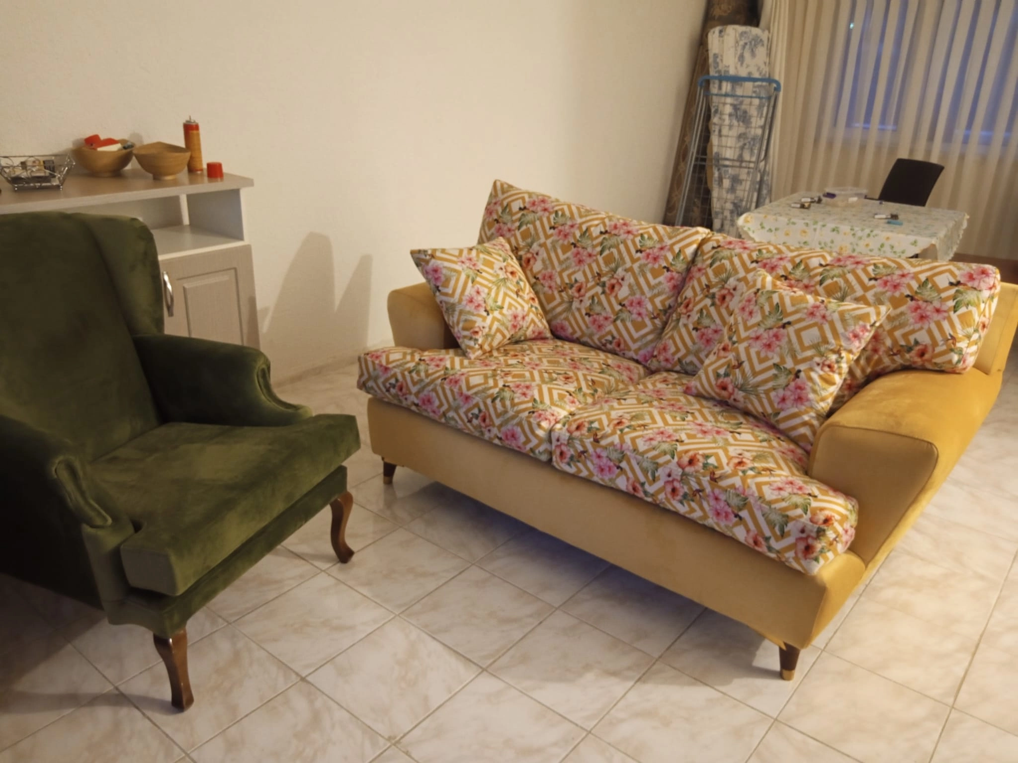 ALTINOLUK SANDALYE DÖŞEME HİZMETİ 