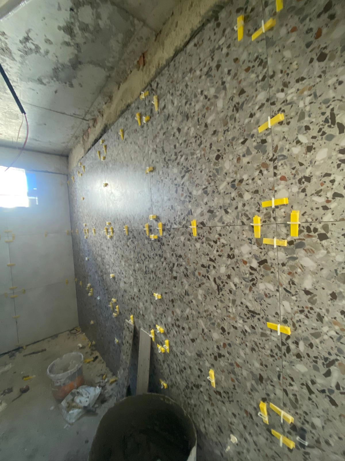 KONYAALTI HAVUZ FAYANS DÖŞEME HİZMETİ 