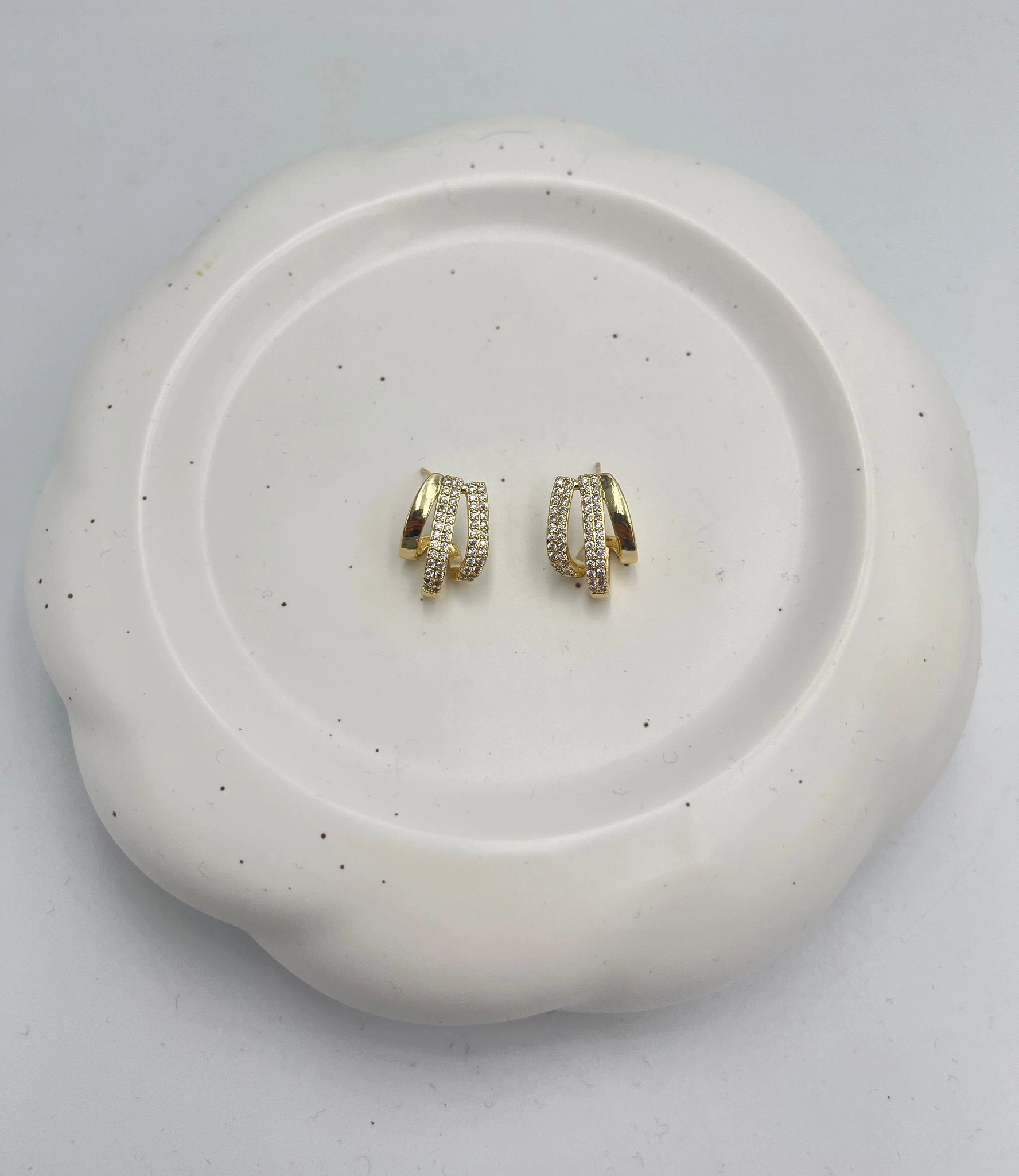 Zirkon Taş Detaylı Minimal Halka Küpe (Çelik)