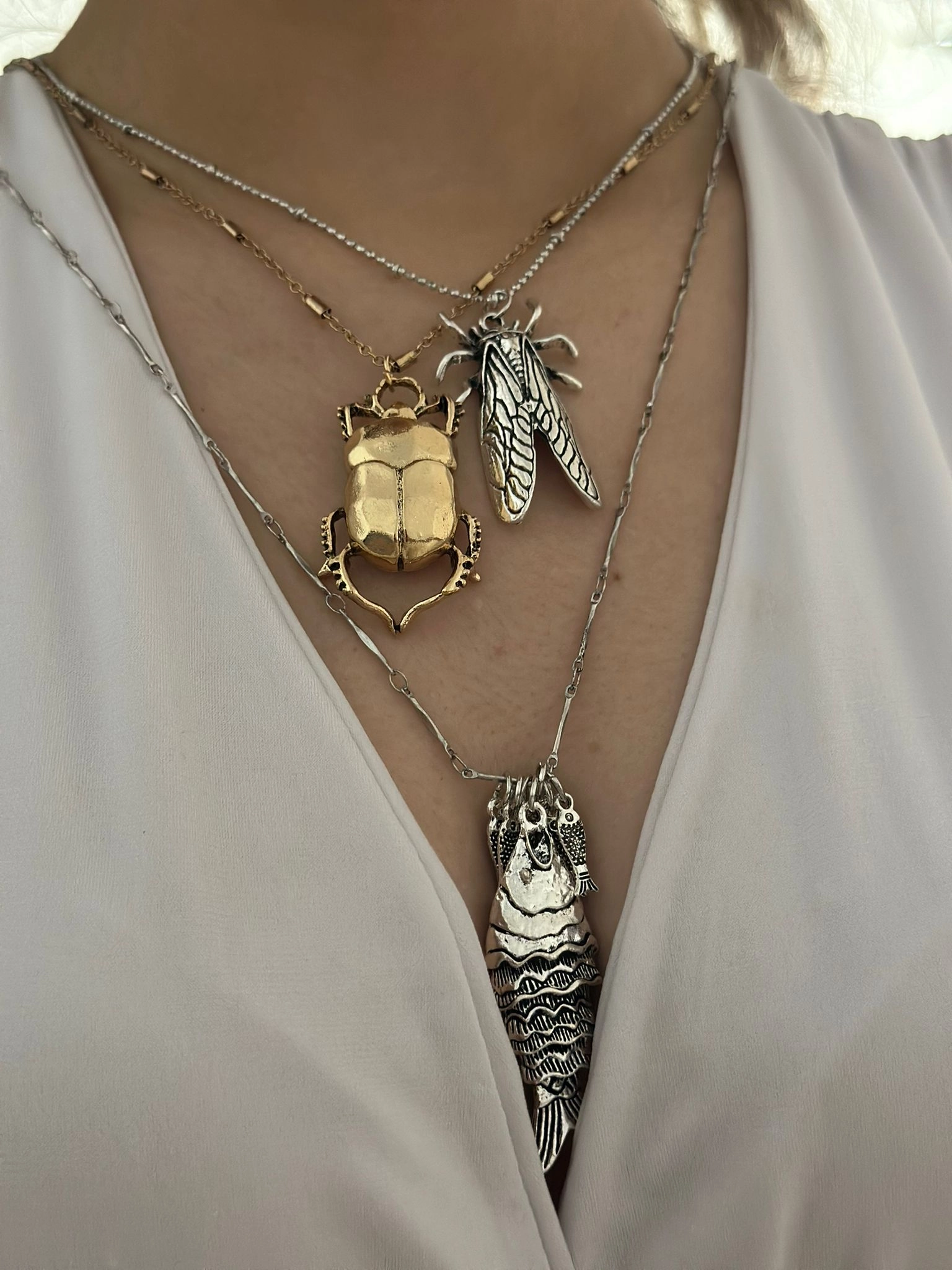 3 Sıra Byyeşo Charm Detay Uzun Kolye