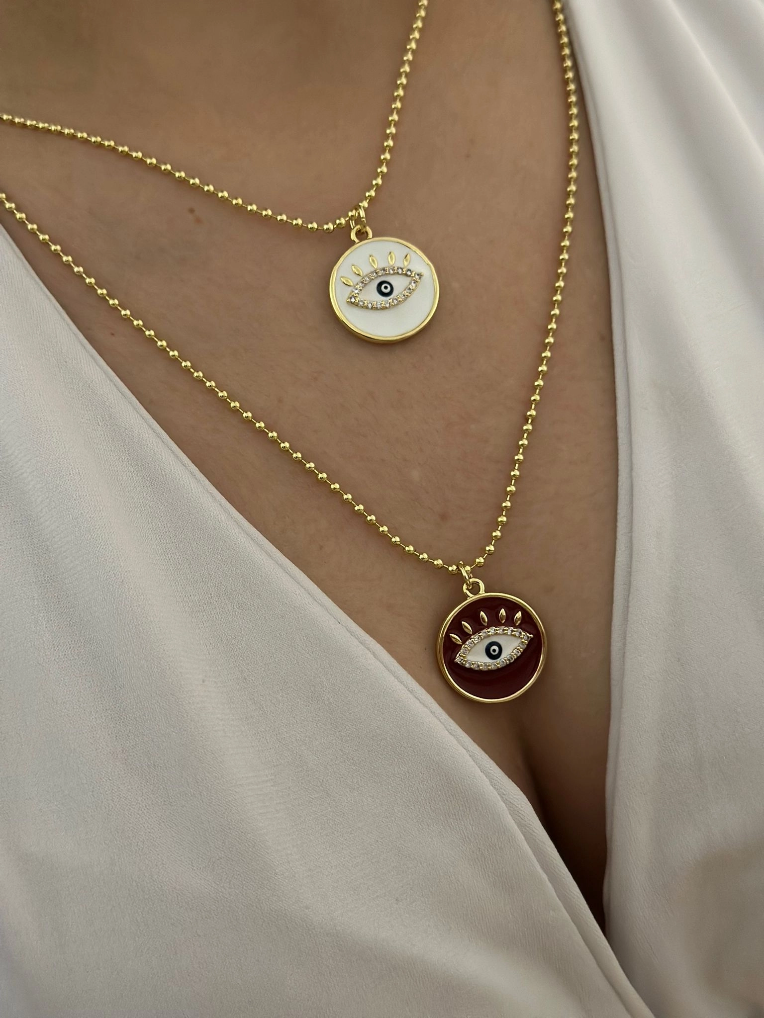 Topçuk Zincir Ve Göz Detay Çelik Kolye